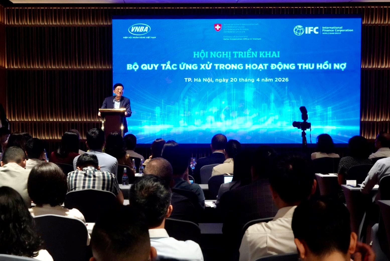 Chuẩn mực ứng xử văn minh trong thu hồi nợ