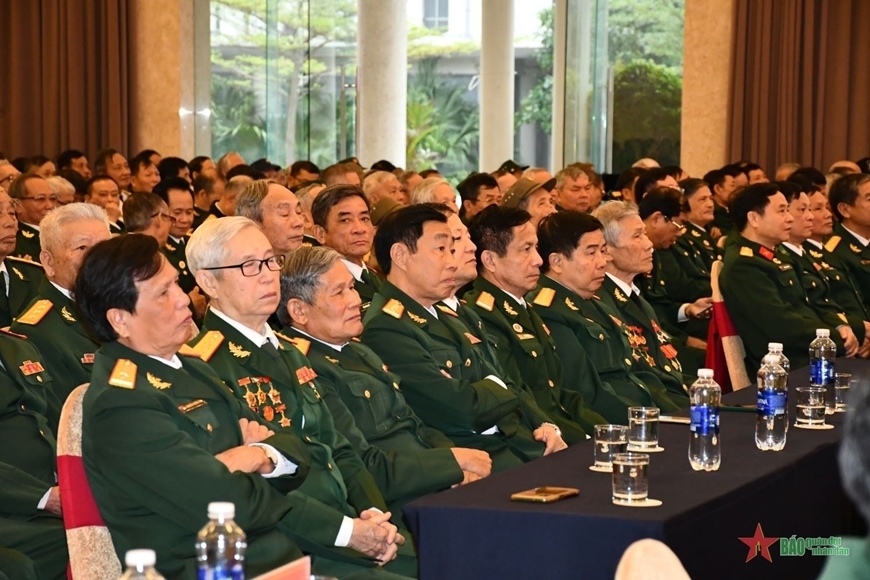 Sĩ Quan Quân Đội Nghỉ Hưu Từ 2026 Được Hưởng Những Quyền Lợi Đặc Biệt Nào Theo Nghị Định 343/2025/NĐ-CP?
