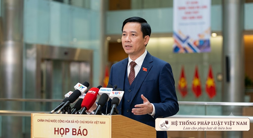 Minh bạch thông tin: Từ 01/7/2026, UBND cấp tỉnh phải họp báo định kỳ ít nhất 3 tháng/lần theo quy định mới
