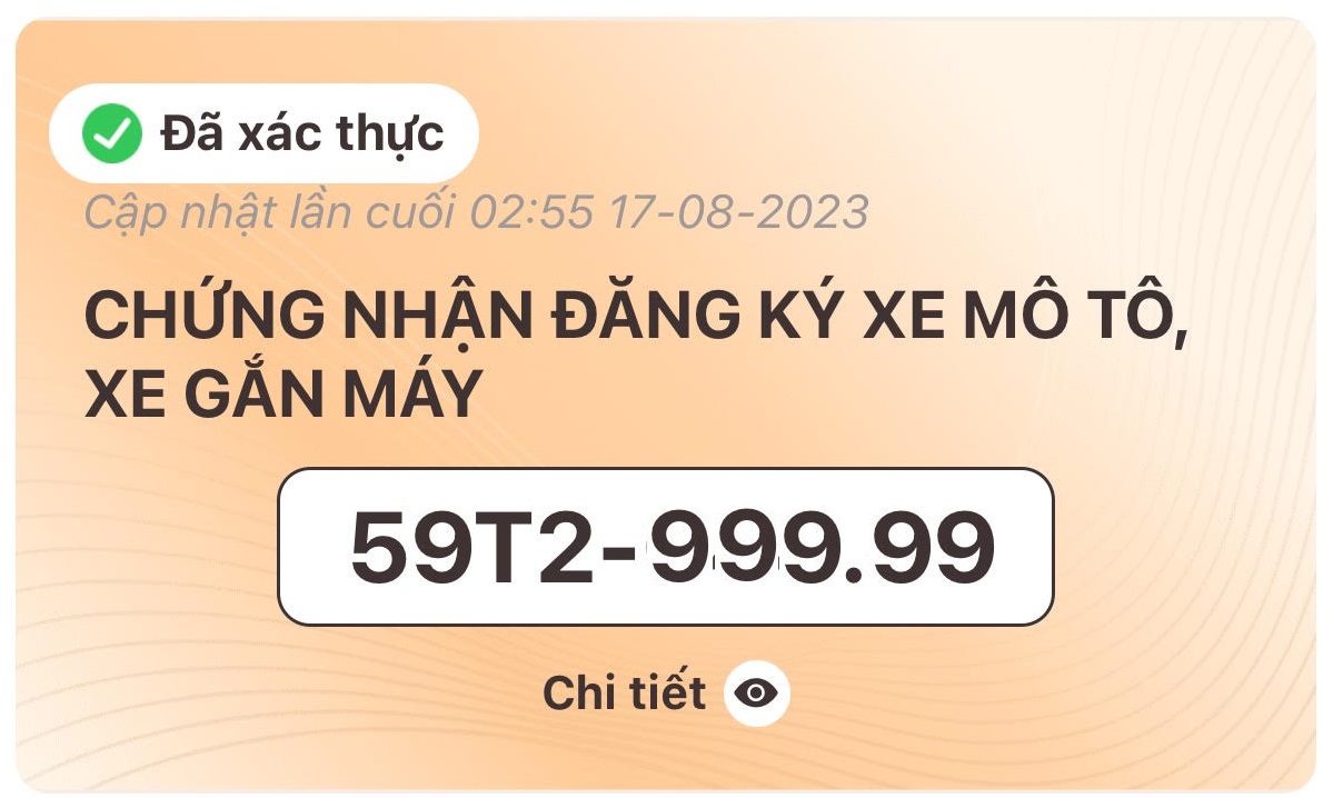 Người dân đăng ký xe máy trực tuyến qua ứng dụng VNeID