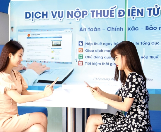 Quay lại làm việc sau tinh giản biên chế: Cẩn thận phải 'móc túi' trả lại tiền trợ cấp!