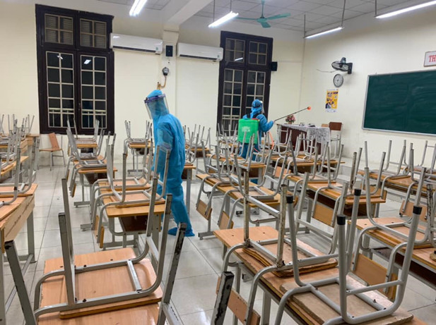 Học sinh Hà Nội tạm dừng đến trường từ ngày 4 tháng 5 năm 2021